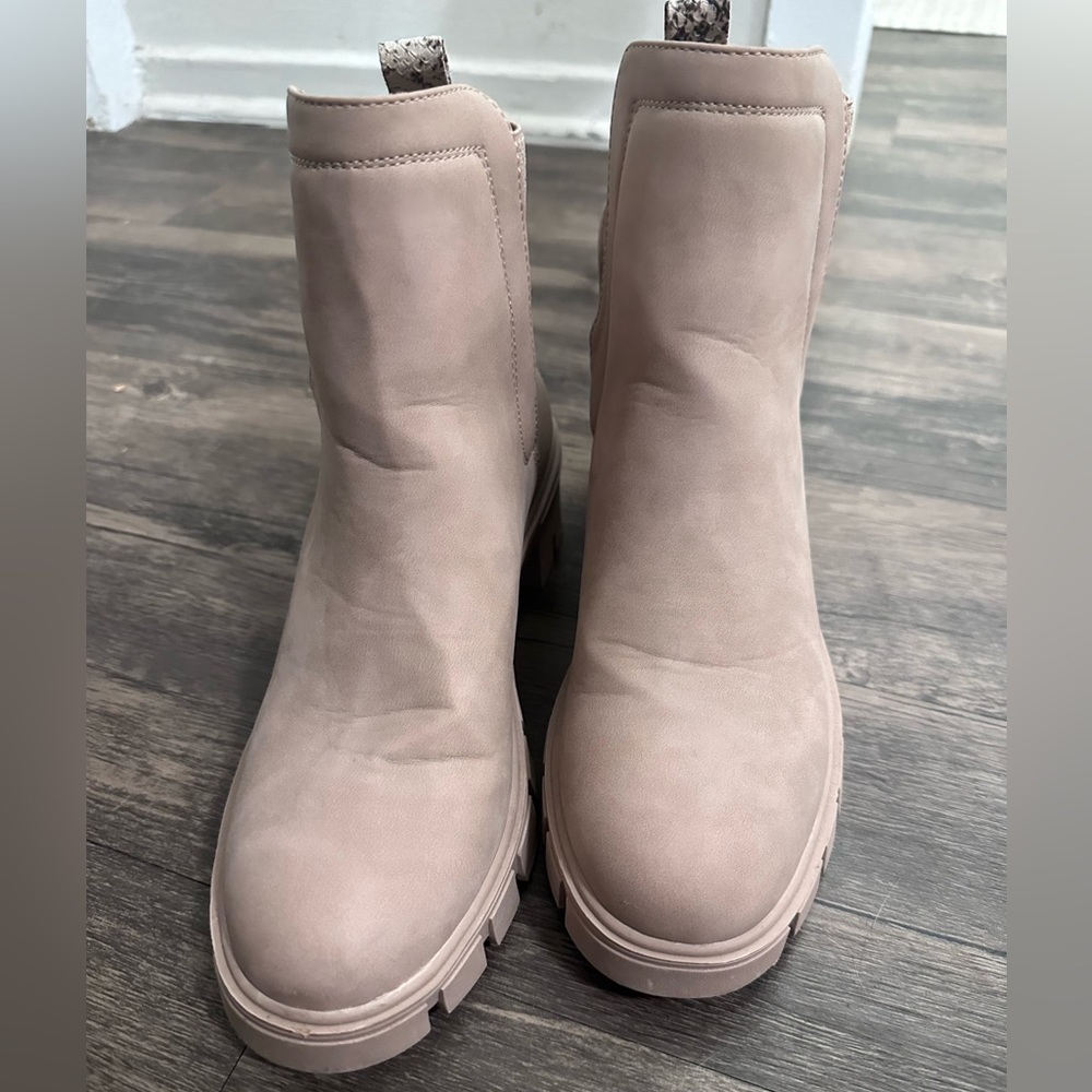 Tan boots